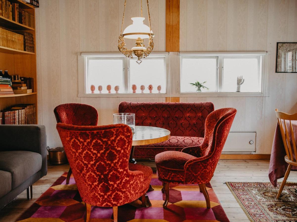 Villa En Lantlig Idyll Med Skogen Precis Utanfoer Doerren! à Ullared Extérieur photo