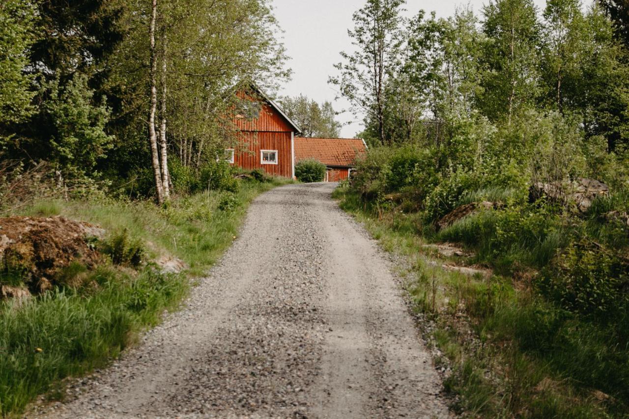 Villa En Lantlig Idyll Med Skogen Precis Utanfoer Doerren! à Ullared Extérieur photo